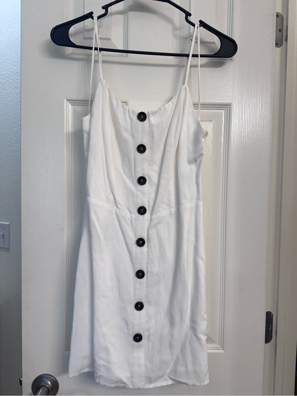 LèRumi White Button-Front Spaghetti Strap Mini Dress Size S